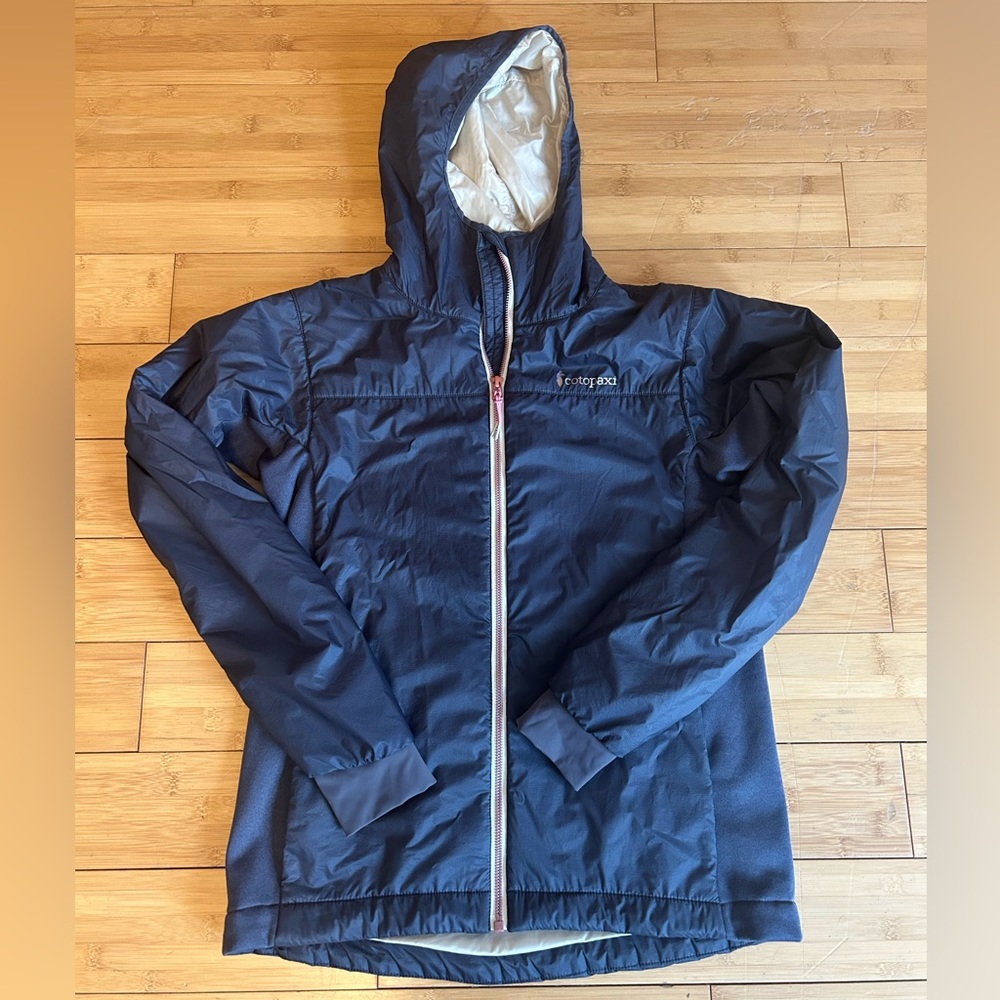 Cotopaxi Pacaya hooded jacket - women’s size XS